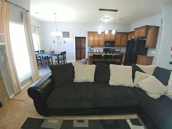 5th image of 3408 Ashton Dr