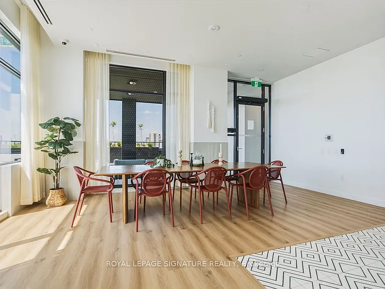 1660 Bloor St W #1204 — Photo 31