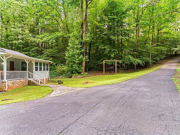 5th image of 1178 Swan Bridge Rd