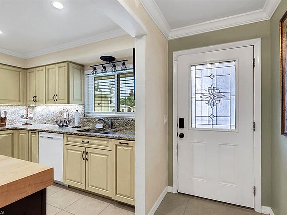 3rd image of 8624 Eleuthera CT