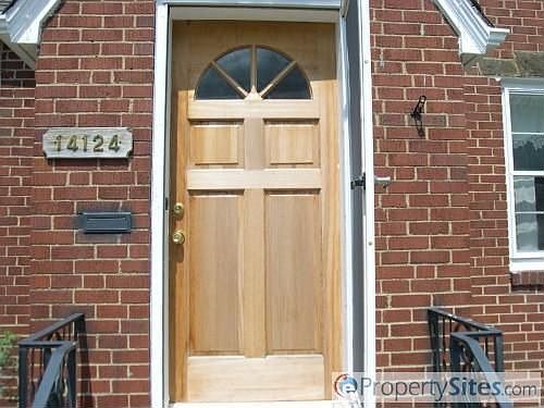 2nd image of 14124 Emery Ave