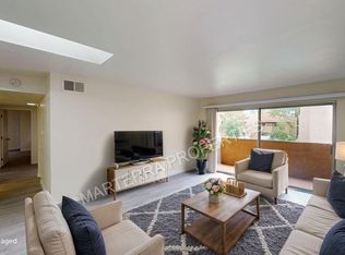 1001 W Macarthur Blvd UNIT 102, Santa Ana, CA 92707