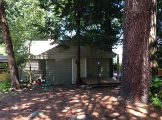 4250 NE 88th St, Seattle, WA 98115