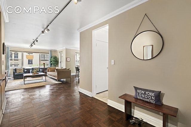 1st image of 20 E 9th St #4P
