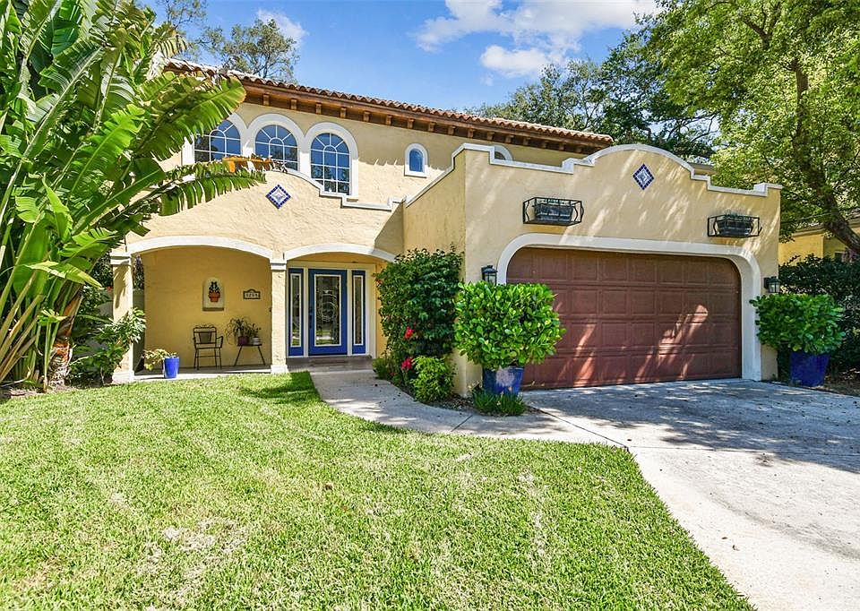 1st image of 3205 W KNIGHTS AVENUE