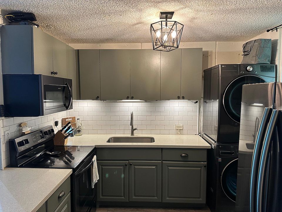1st image of 95-2052 Waikalani Pl APT B205