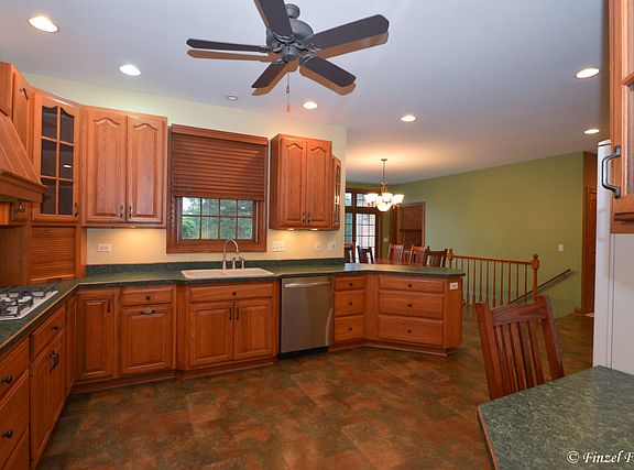 2nd image of 14421 Trinity Ct