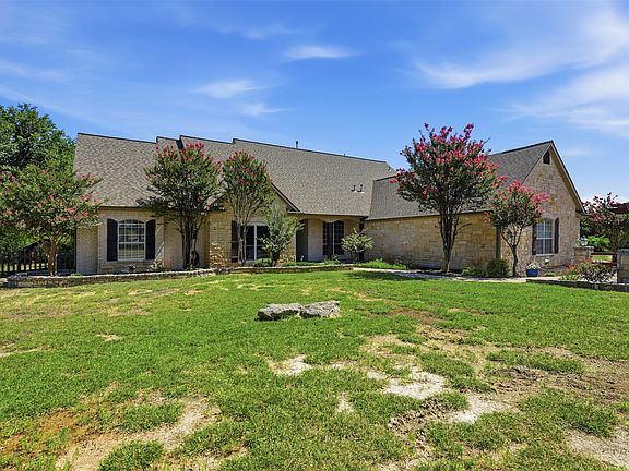4th image of 1253 Goforth Rd