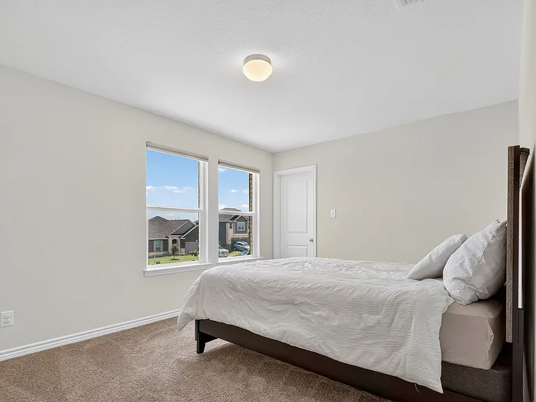 9403 Hinterlands Dr — Photo 26
