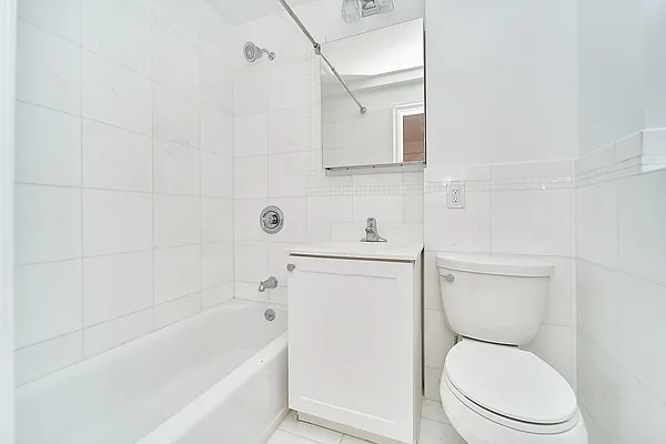 Rented by Living New York | media 10