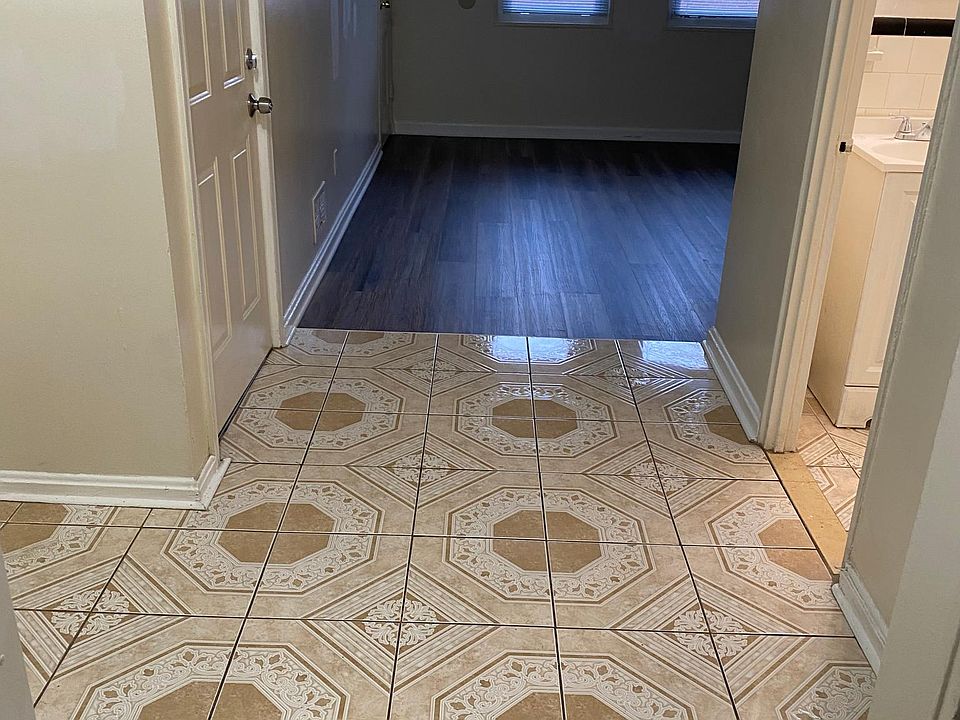 Entryway to apartment