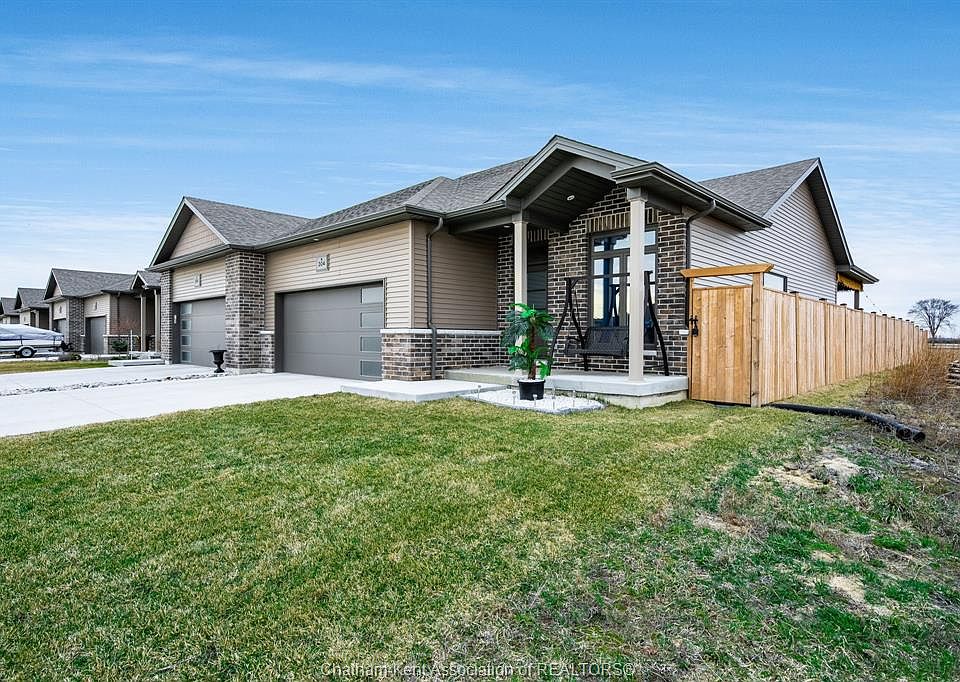 1st image of 304 Horizon Ln