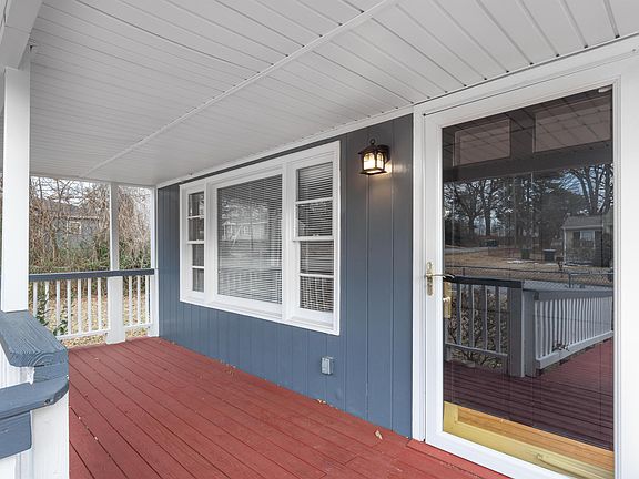 5th image of 1101 Sunnyside Ave