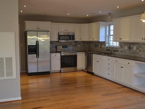2nd image of 1491 Hupps Hill Ln