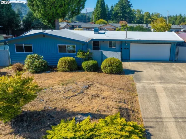 2800 Ridgeway Dr, Reedsport, OR 97467