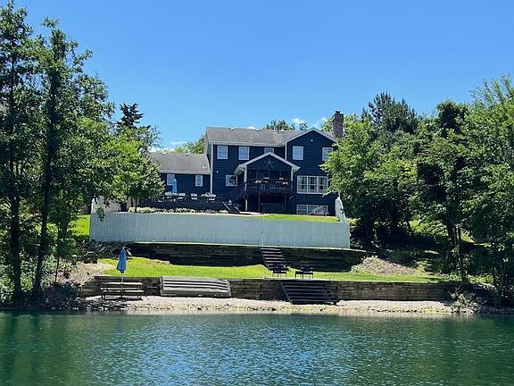 5th image of 710 Brandonbury Dr
