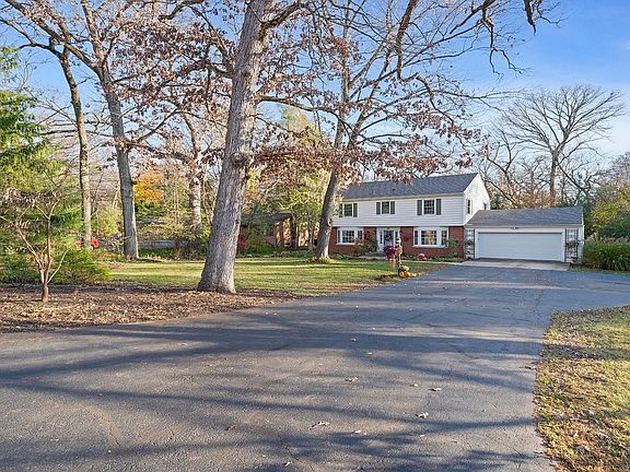 3rd image of 4801 White Oak Ave