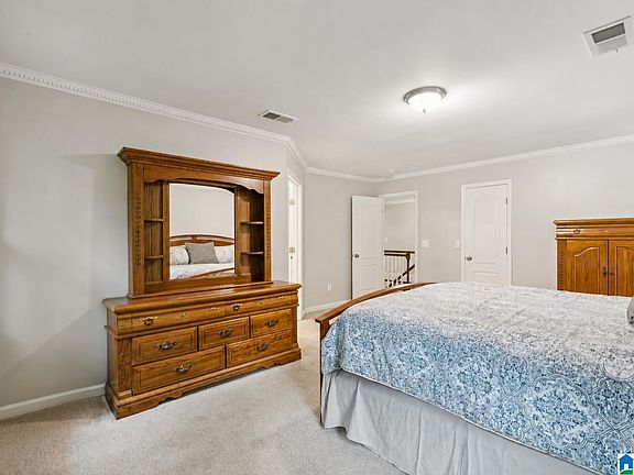 3rd image of 478 Marywood Ln