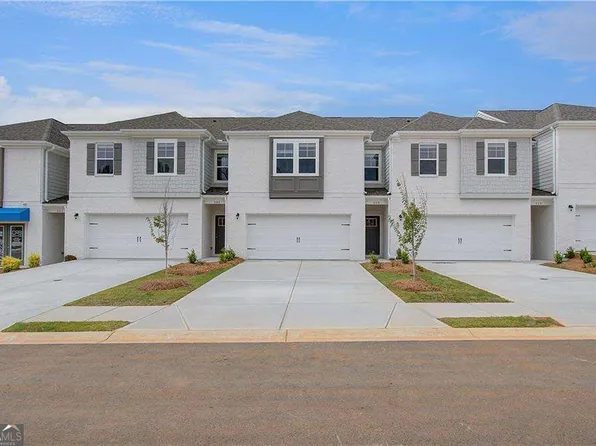 260 Sanctuary Dr, McDonough, GA 30253
