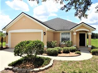 1360 Woodlawn Dr, Orange Park, FL 32065