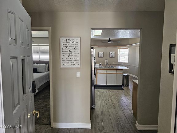 4th image of 3025 Indian Head Dr