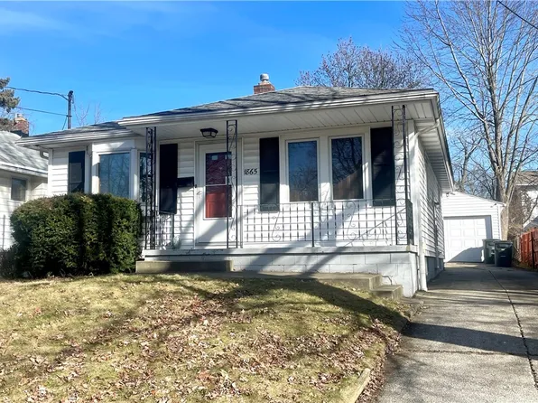 1865 17th St SW, Akron, OH 44314