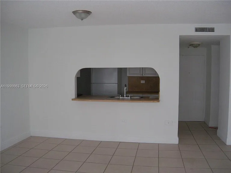 7545 E Treasure Dr #2K — Photo 13
