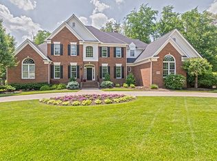 459 Berwick Cir, Aurora, OH 44202