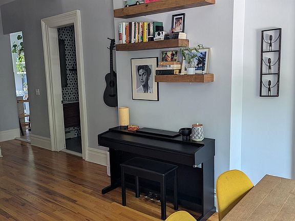 2nd image of 275 8th St APT 2