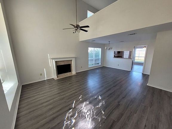 3rd image of 7317 Caribbean Dr