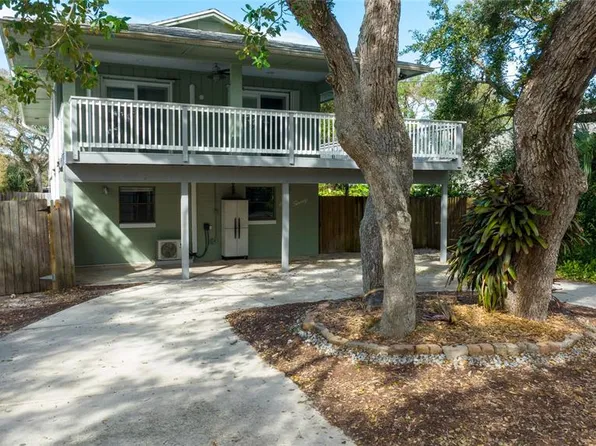 820 E 19th Ave, New Smyrna Beach, FL 32169