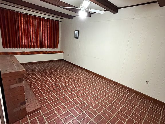 5th image of 3501 Central St