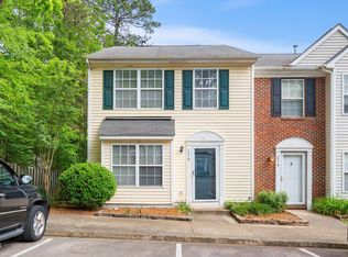 216 Climbing Ivy Ct, Cary, NC 27511
