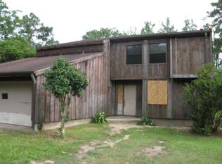 845 Sawmill St, Vidor, TX 77662