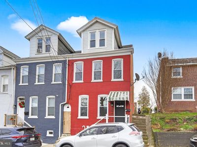 706 Poplar St, Lancaster, PA, 17603