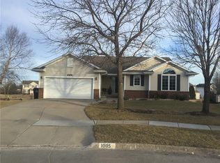 1005 SE Cypress Ct, Waukee, IA 50263