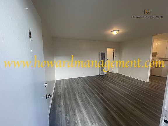 3rd image of 1200 S Citrus Ave APT 4
