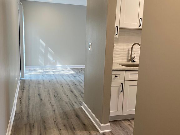 2nd image of 2210 Country Club Dr APT 24