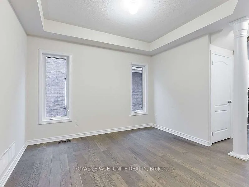 4 bed, $2,500 — Photo 4