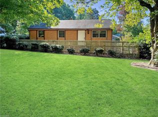 700 Eastchester Dr, High Pt, NC 27262