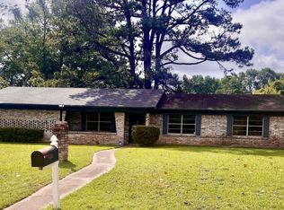 116 Medina Dr, Texarkana, TX 75503
