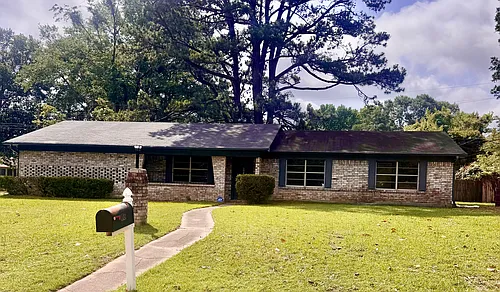 116 Medina Dr Photo 1