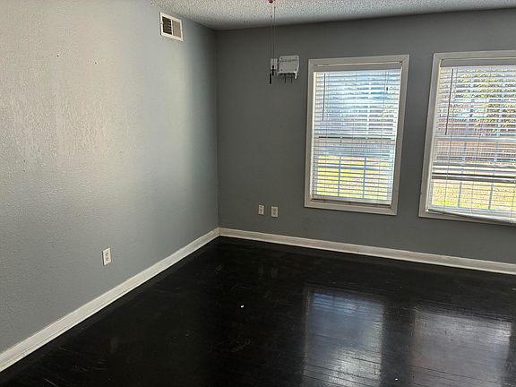 3rd image of 3503 25th St