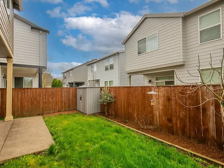 3355 SE Silver Fox Way — Photo 25