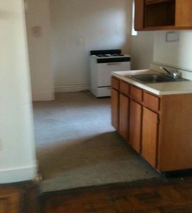 3rd image of 168 Clinton Ave APT 13