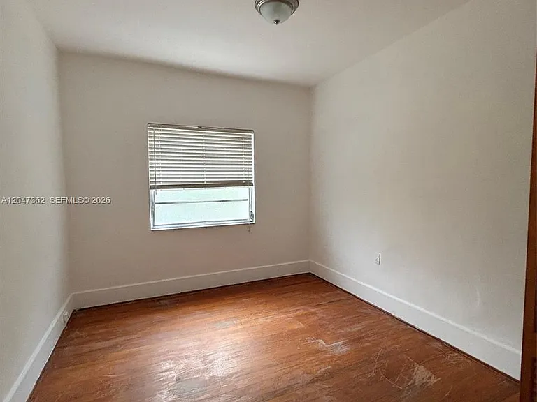2928 SW 15th St — Photo 9
