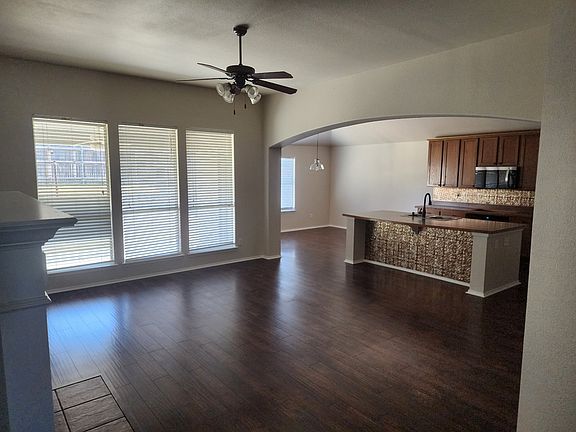 3rd image of 5414 Old Blush Dr