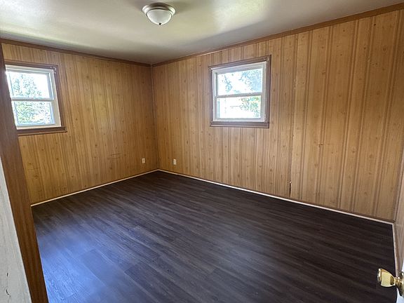 4th image of 5733 W Custer Ave