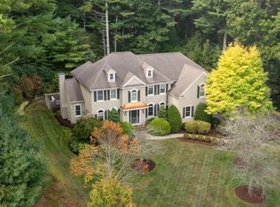 149 Country Club Way, Kingston, MA 02364