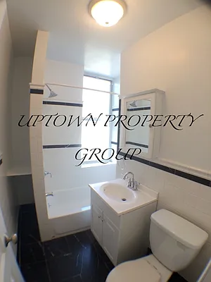 Rented by Uptown Property Group | media 27